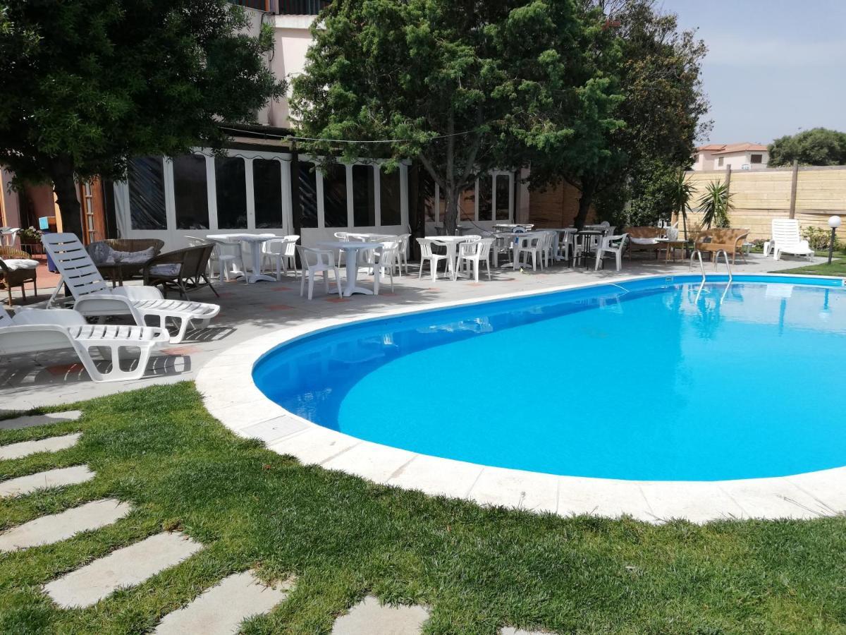 Hotel Frassetto Santa Teresa Gallura Eksteriør billede